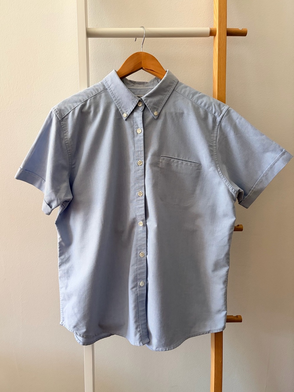 Women’s Cabin Creek Light Blue Short-Sleeve Button-Down Shirt